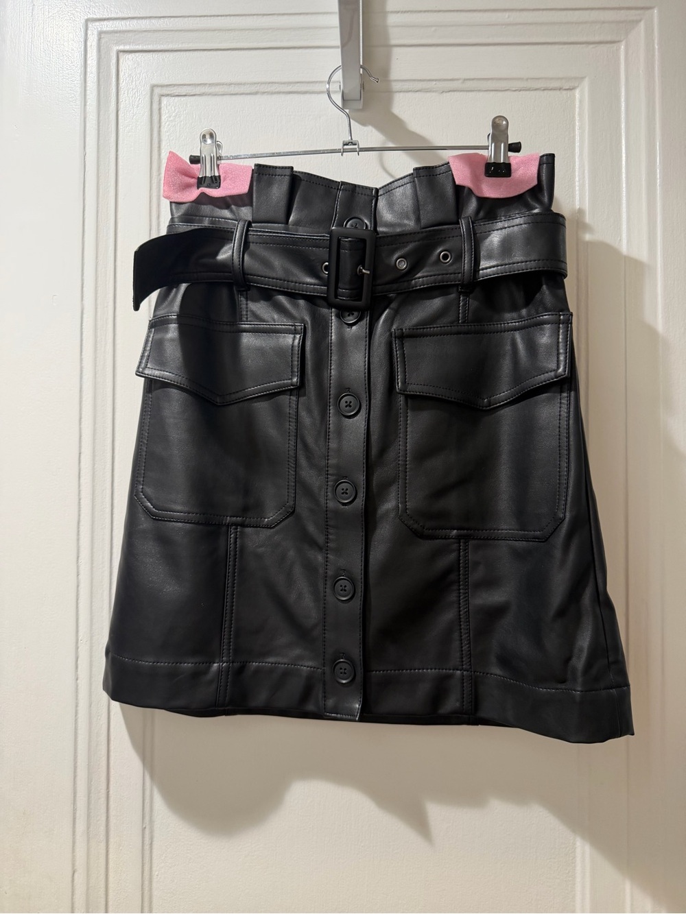Black High-Waist Belted Leather Mini Skirt - Picture 5 of 10